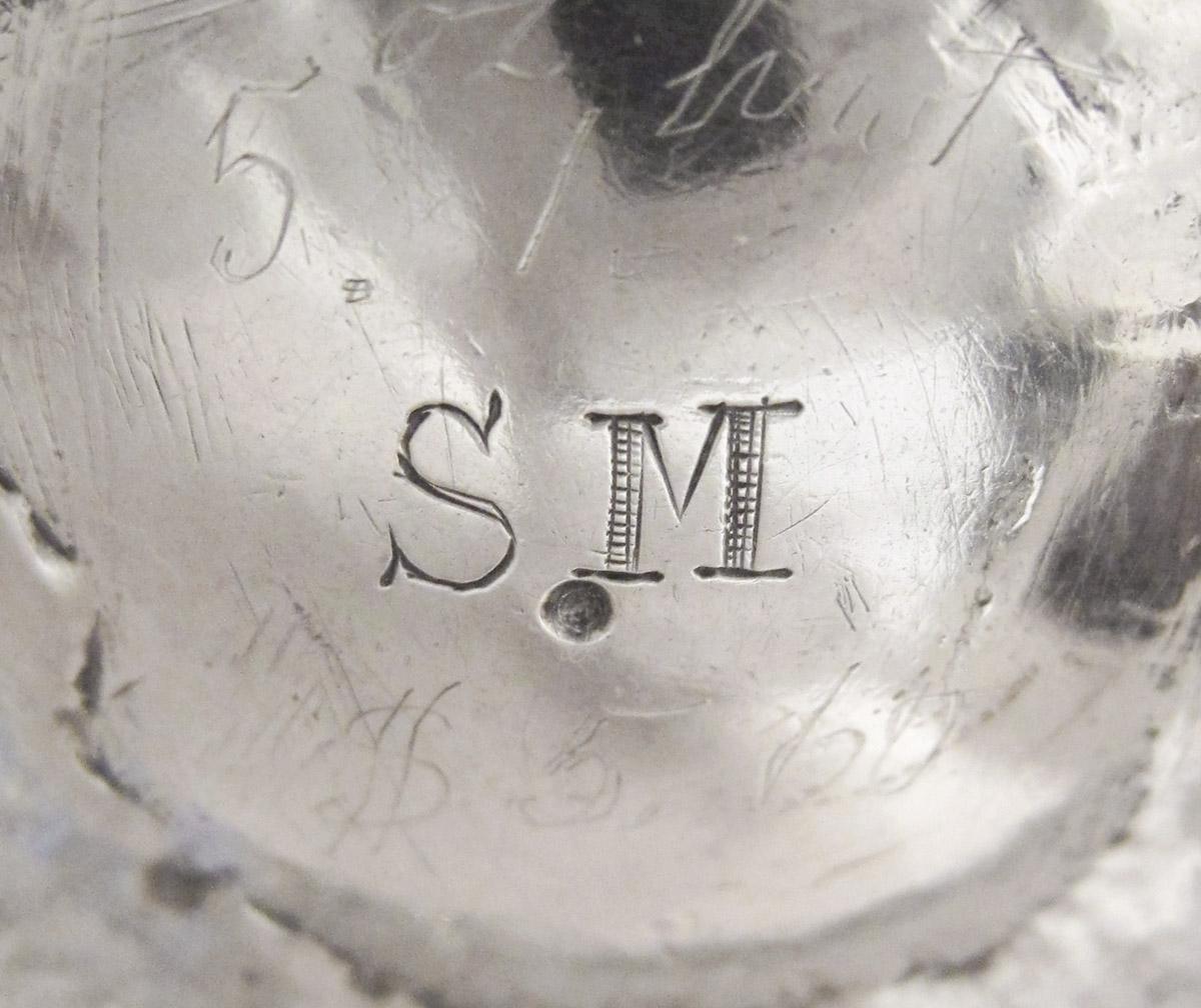 1965.1358 A Spout cup, engraving 2
