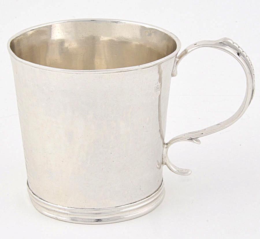 1965.1360 Cup, side 1