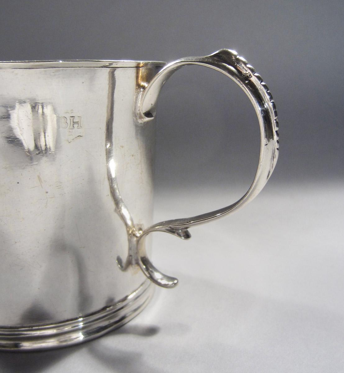 1965.1360 Cup, handle