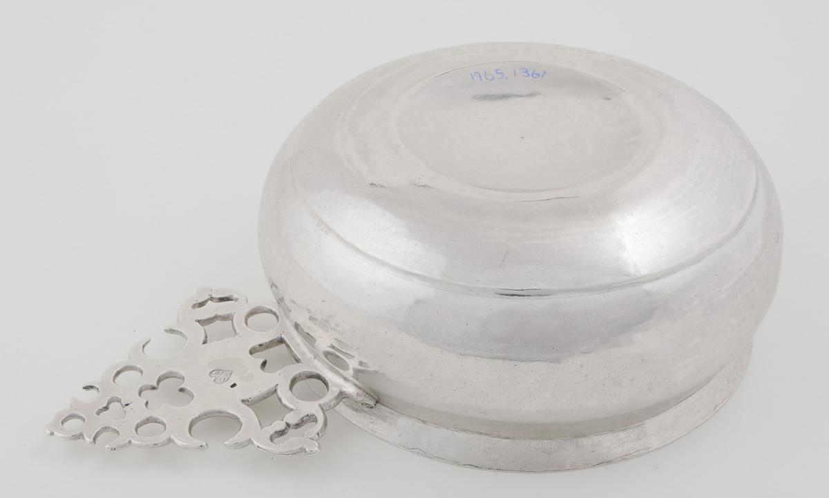 1965.1361 Silver Porringer, View 2