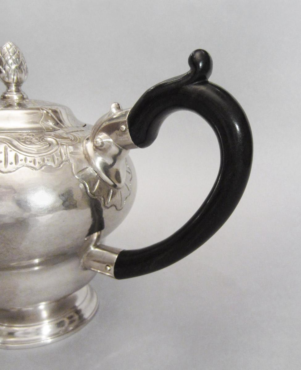 1965.1363 Teapot, handle