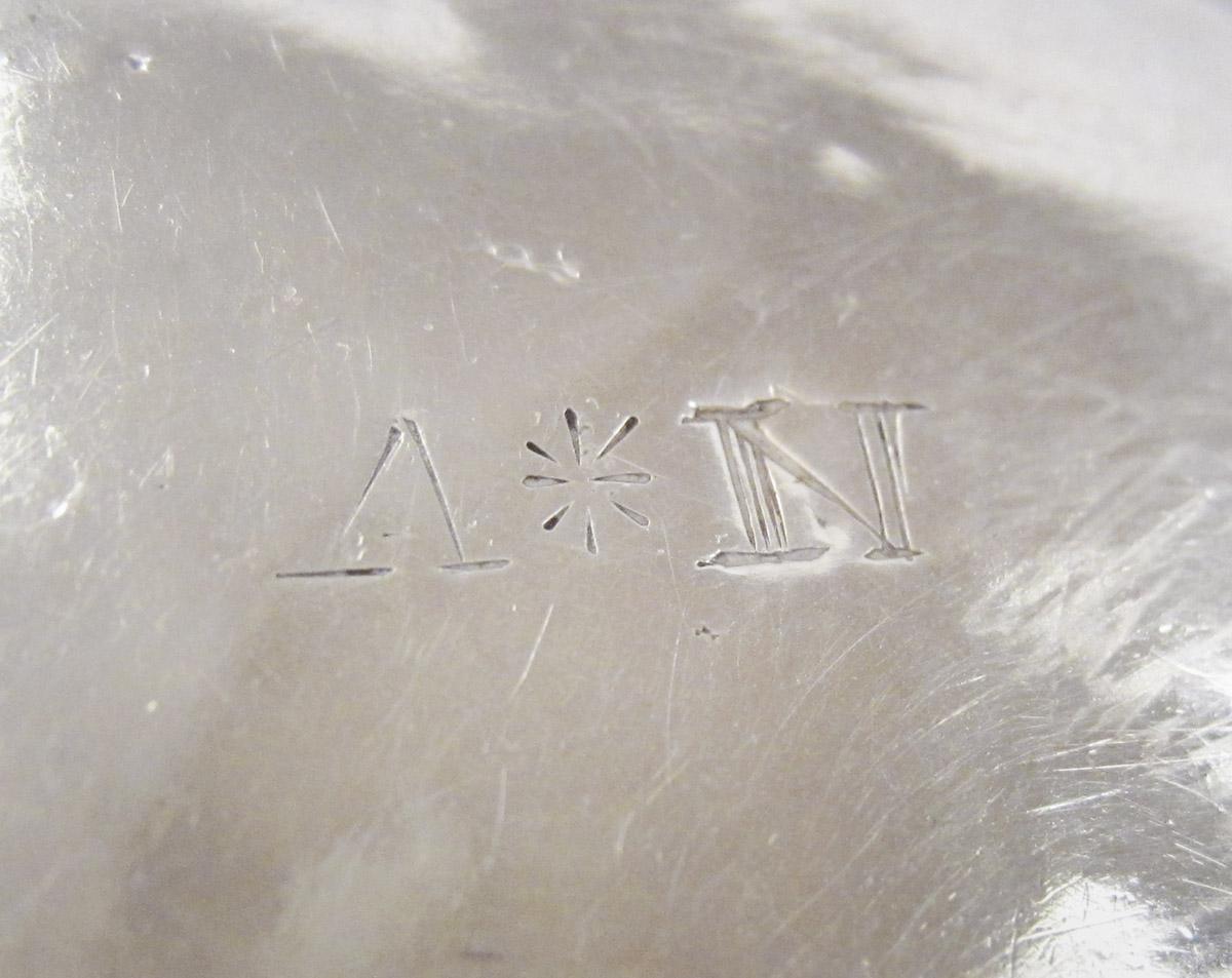 1965.1366 A Patch box, engraving