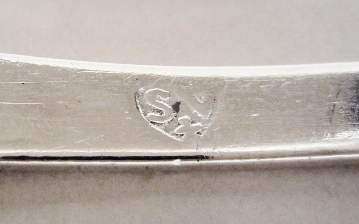 1965.1368 Spoon, mark