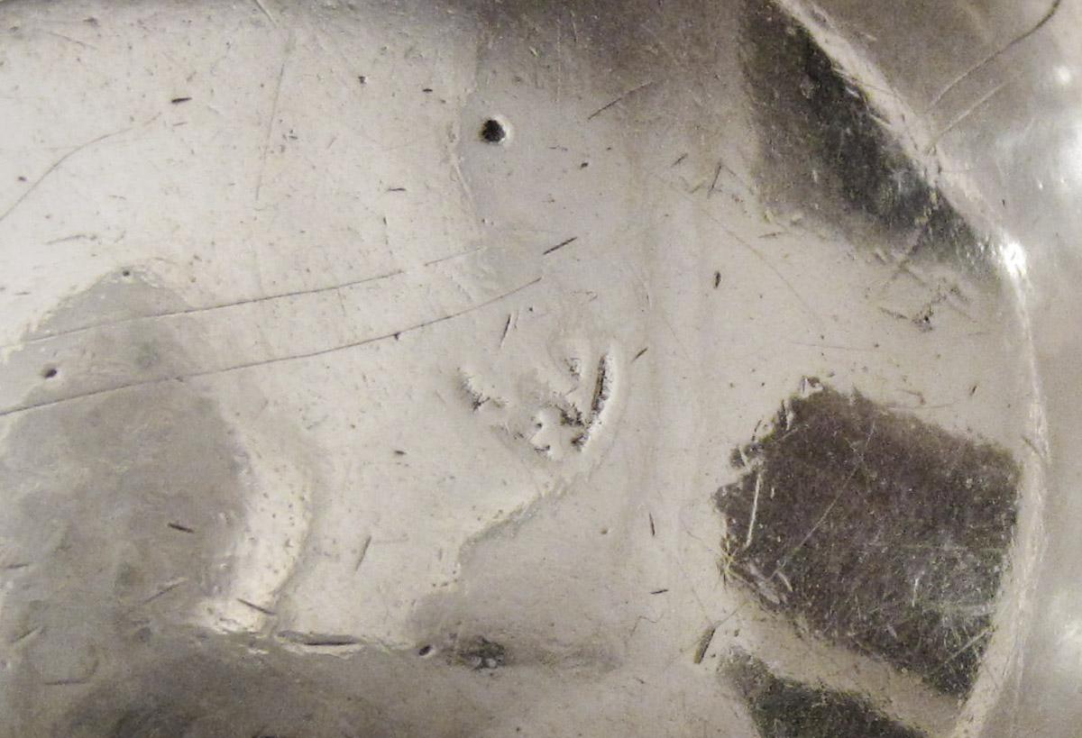 1965.1371 Porringer, mark 2