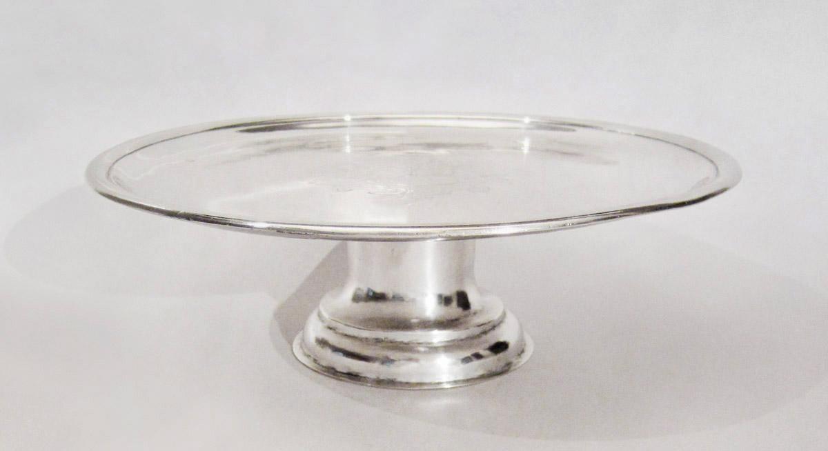 1965.1372 Salver, view 2