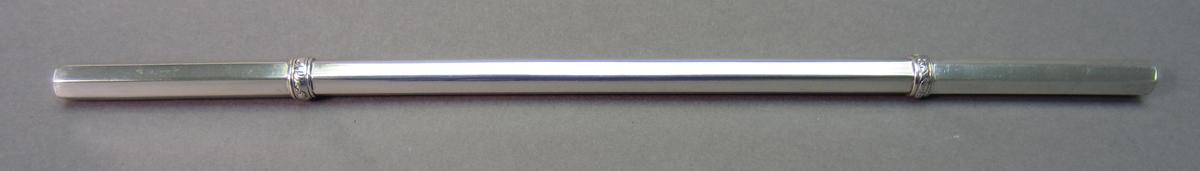 1965.1386 A-B Knitting needle case, View 1
