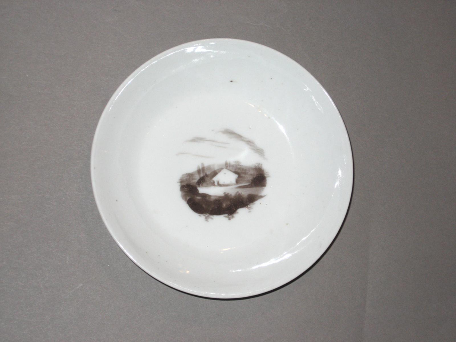 1964.1394.001 Saucer