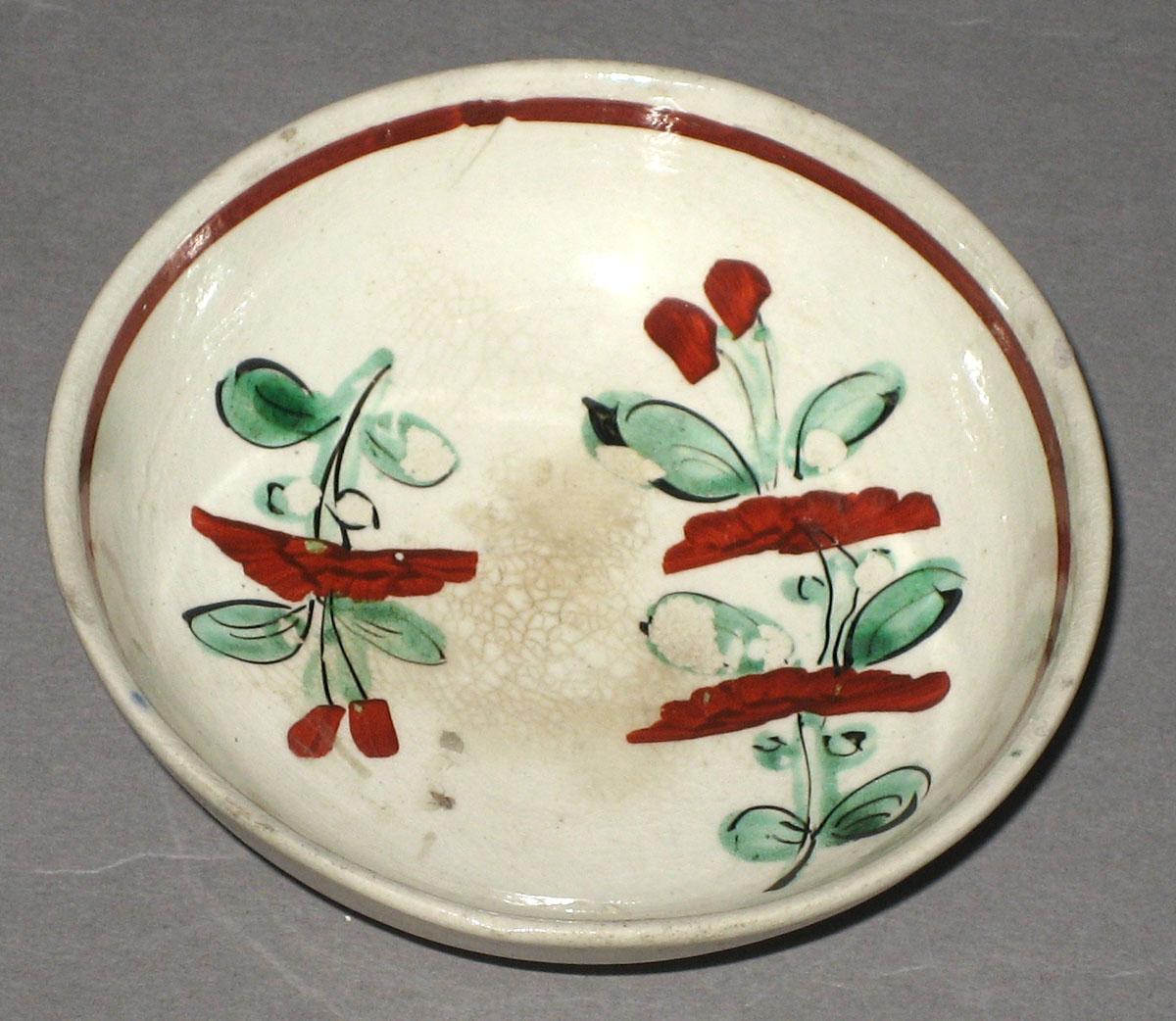 1965.1430.002 Miniaiture rose saucer