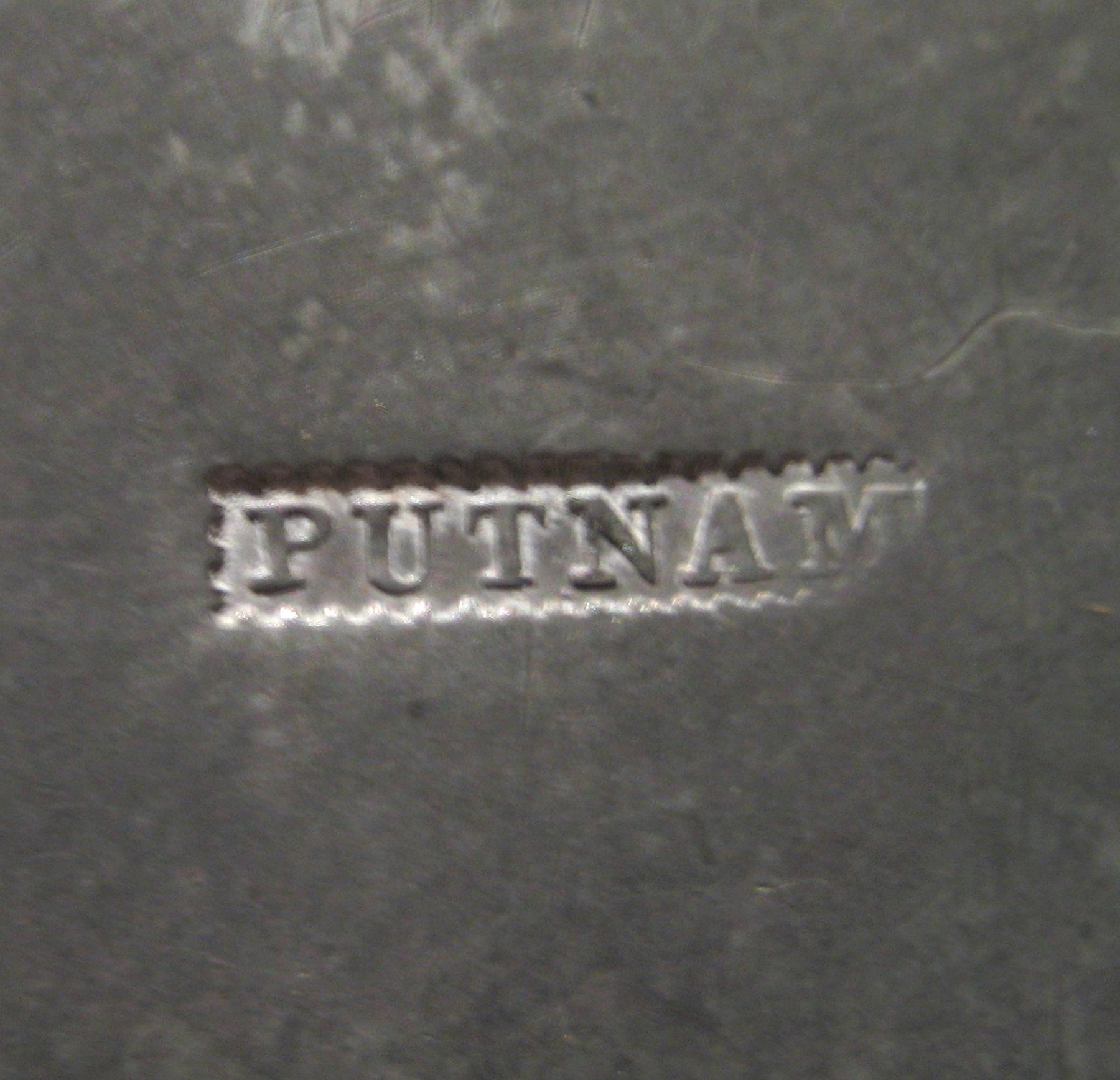 1965.1457 Britannia Teapot (mark)