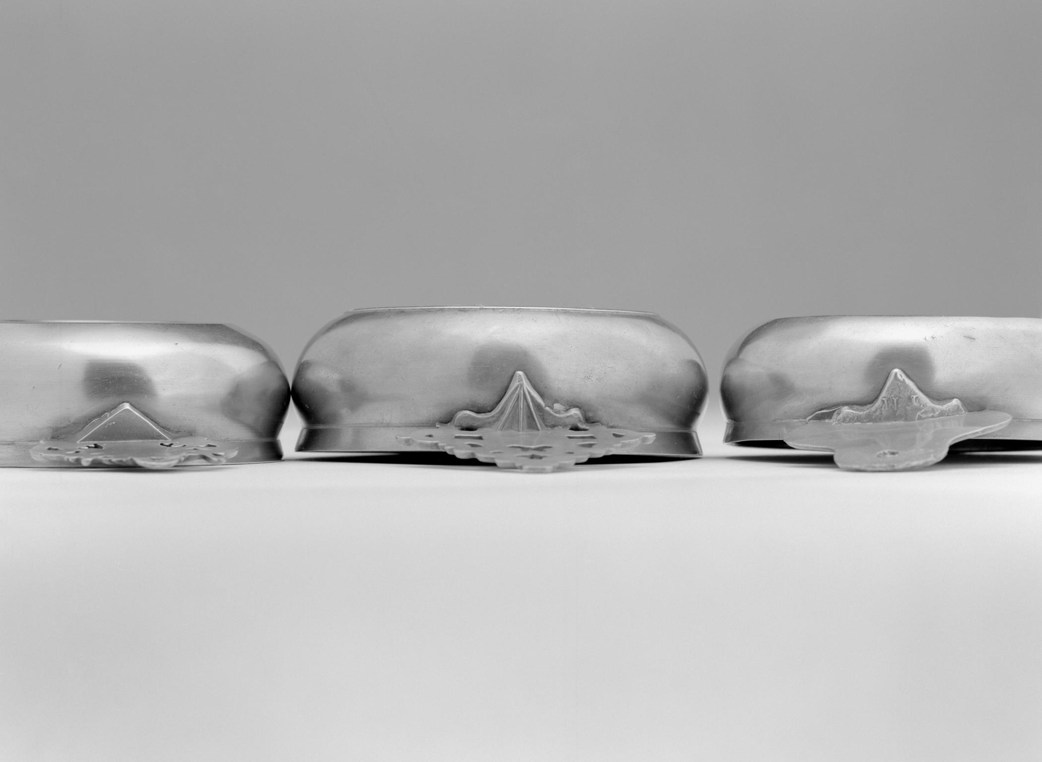 1956.0046.010, 1956.0009.001, 1967.1374 Pewter porringers (detail)