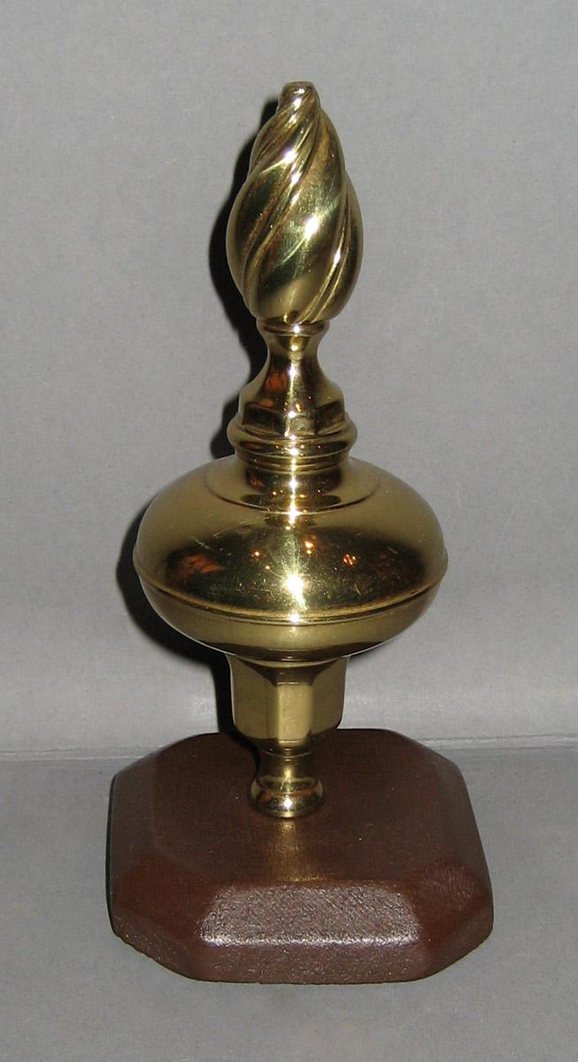 1965.1487.001 Finial