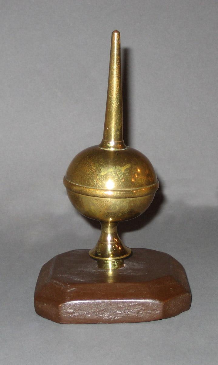 1965.1490 Finial