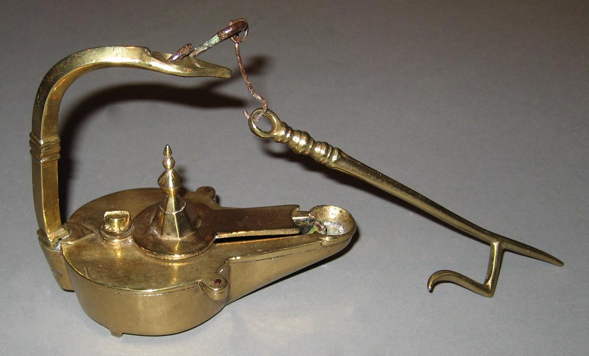 1965.1502 Lamp