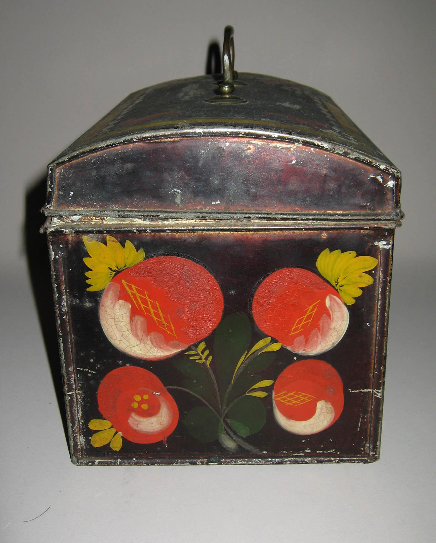 1965.1509 Box (end view)