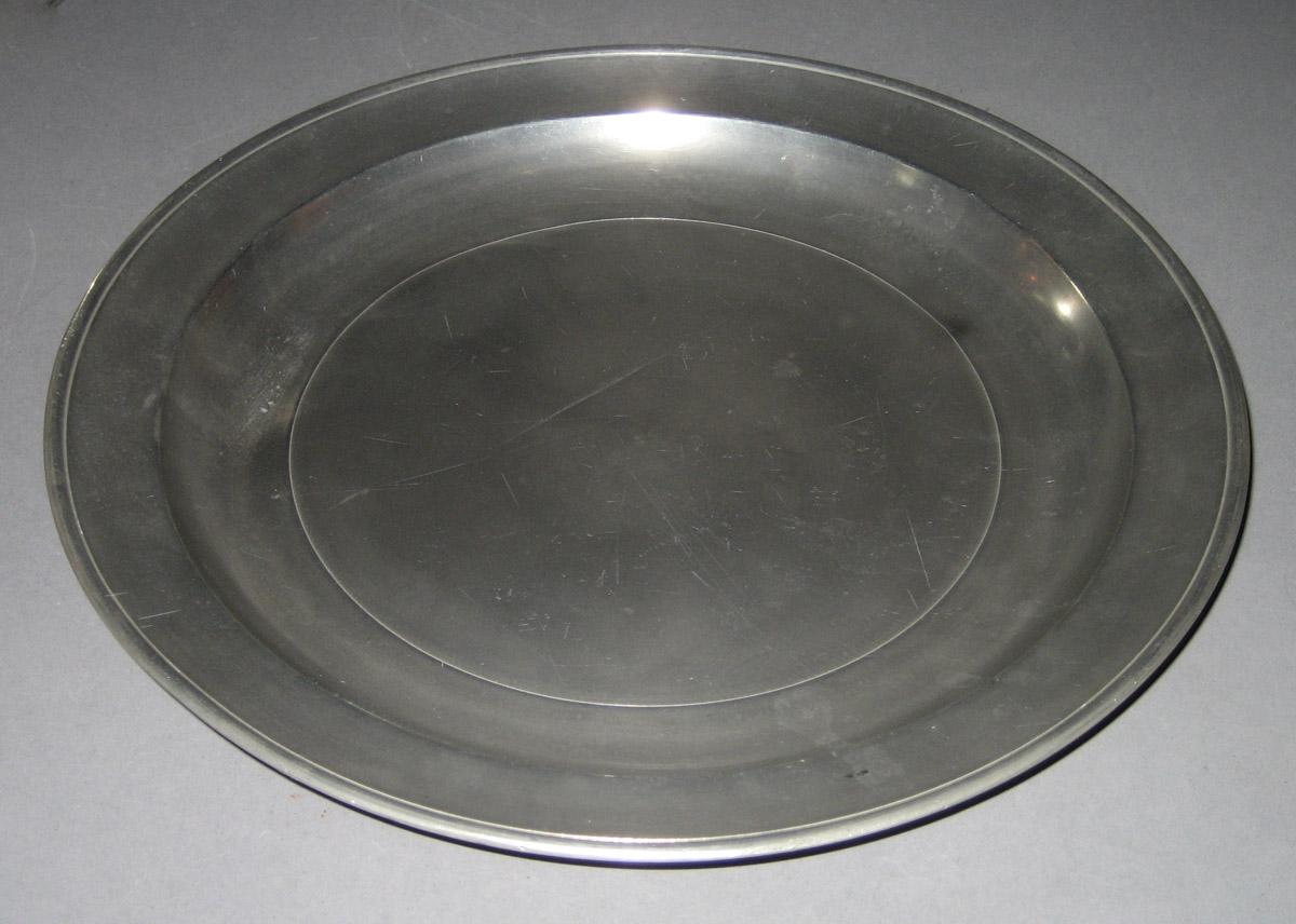 1965.1533 Dish