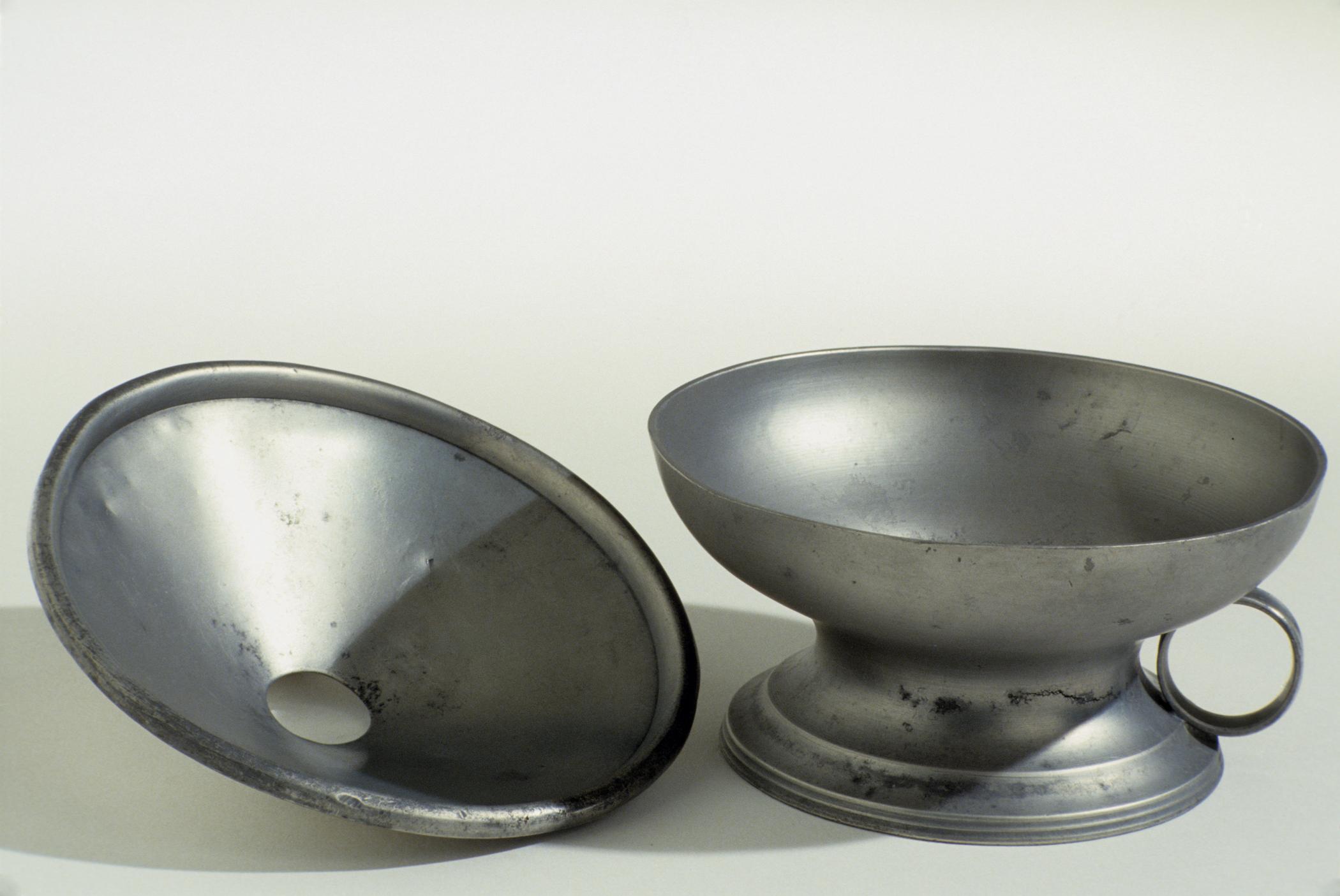 1965.1535 Spittoon