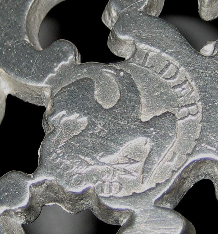 1965.1543 Porringer (mark)