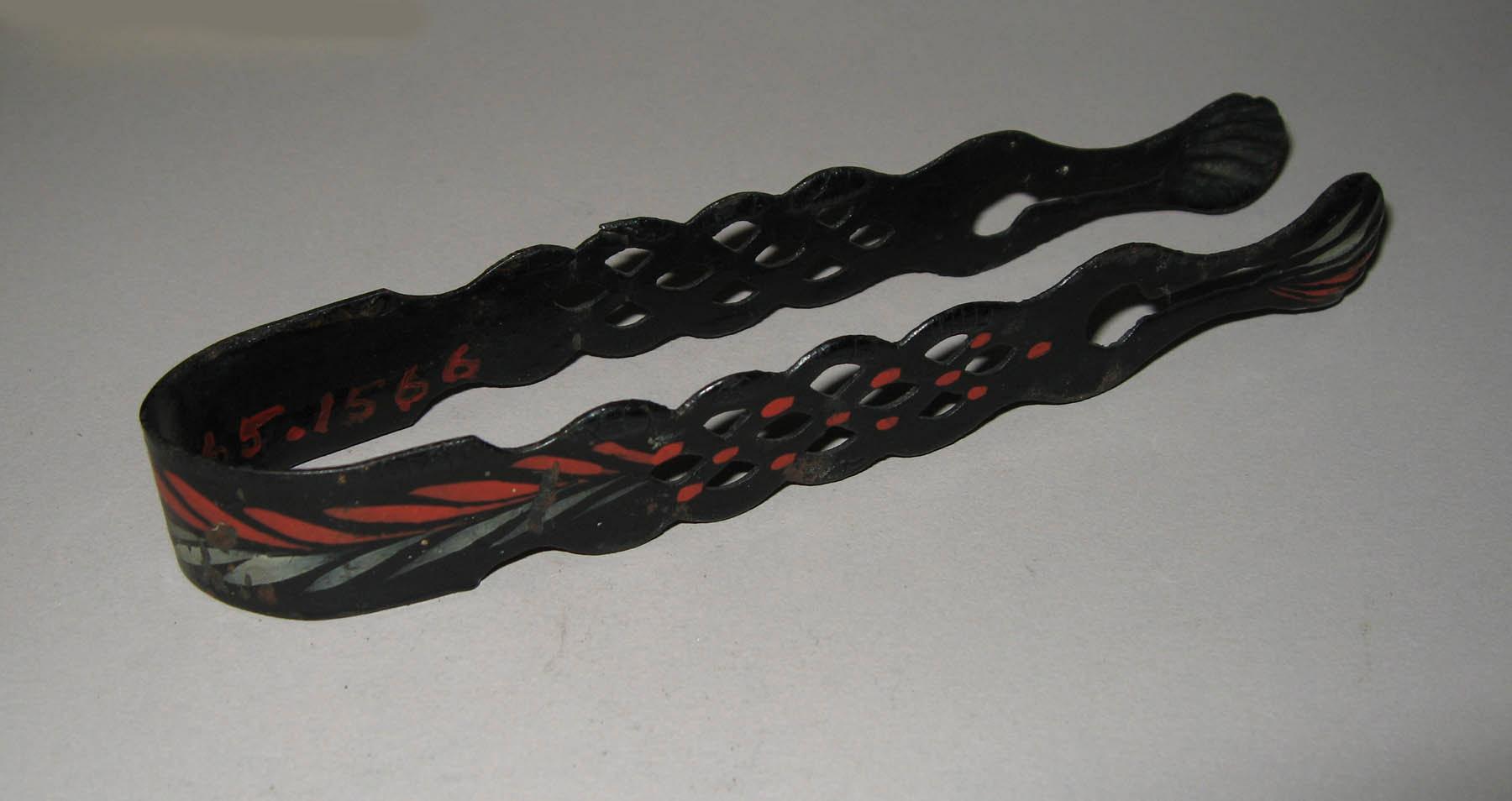 1965.1566 Sugar Tongs