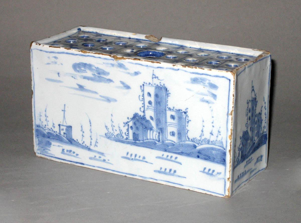 1965.1628 Delft flower brick