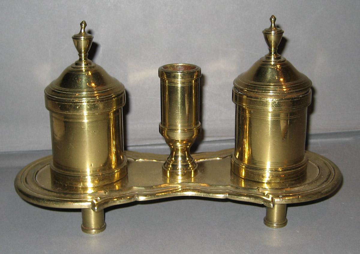 1965.1637 A-E Inkstand