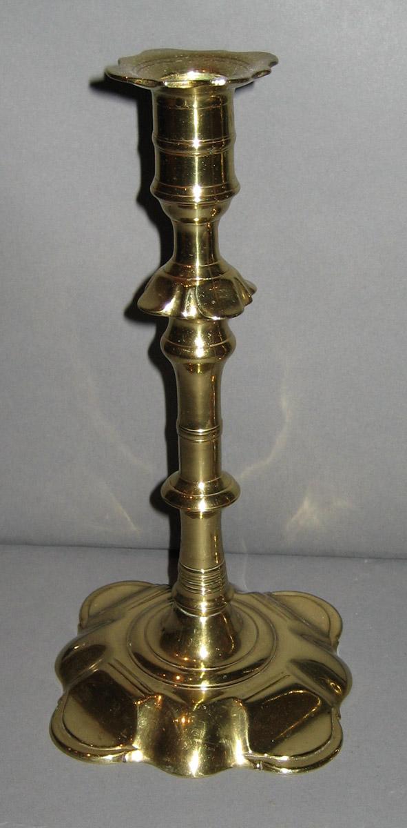 1965.1647.001 Candlestick