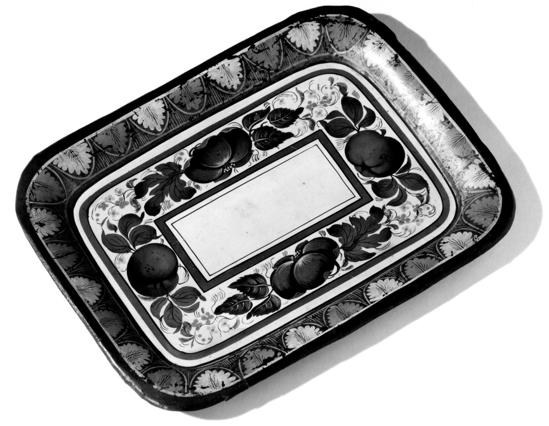 1965.1660 Tray