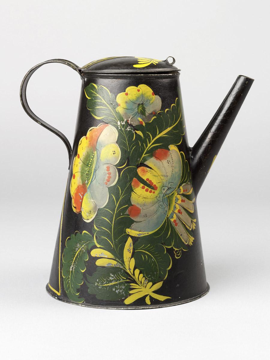 1965.1673 Coffee pot, view 1