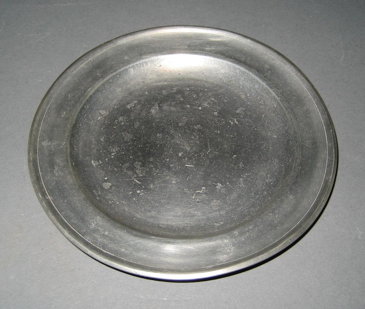 1965.1676 Plate