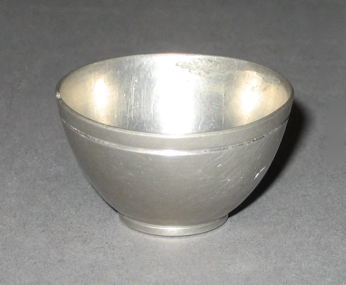 1965.1679.006 Teabowl
