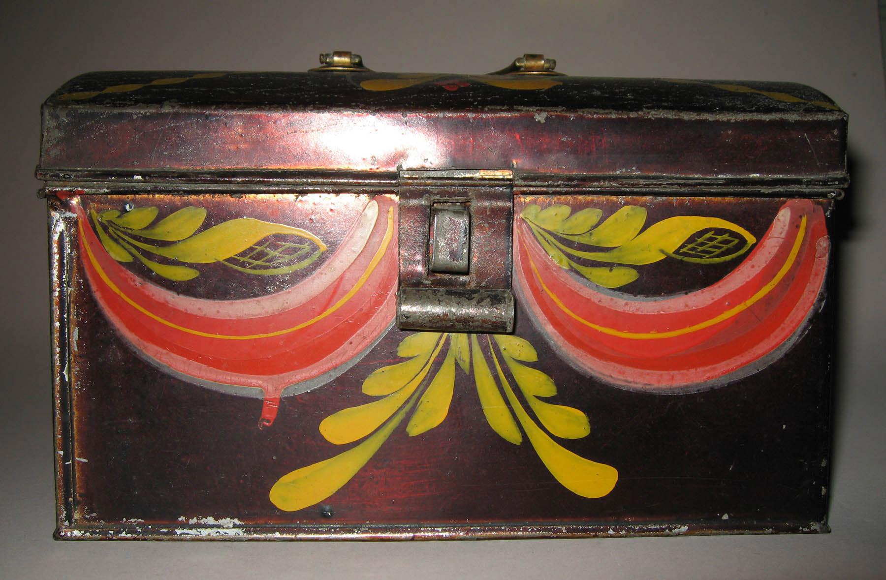 1965.1723 Box Front View