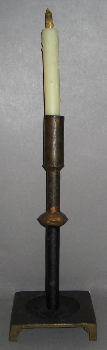 1965.1751.002 Candlestick