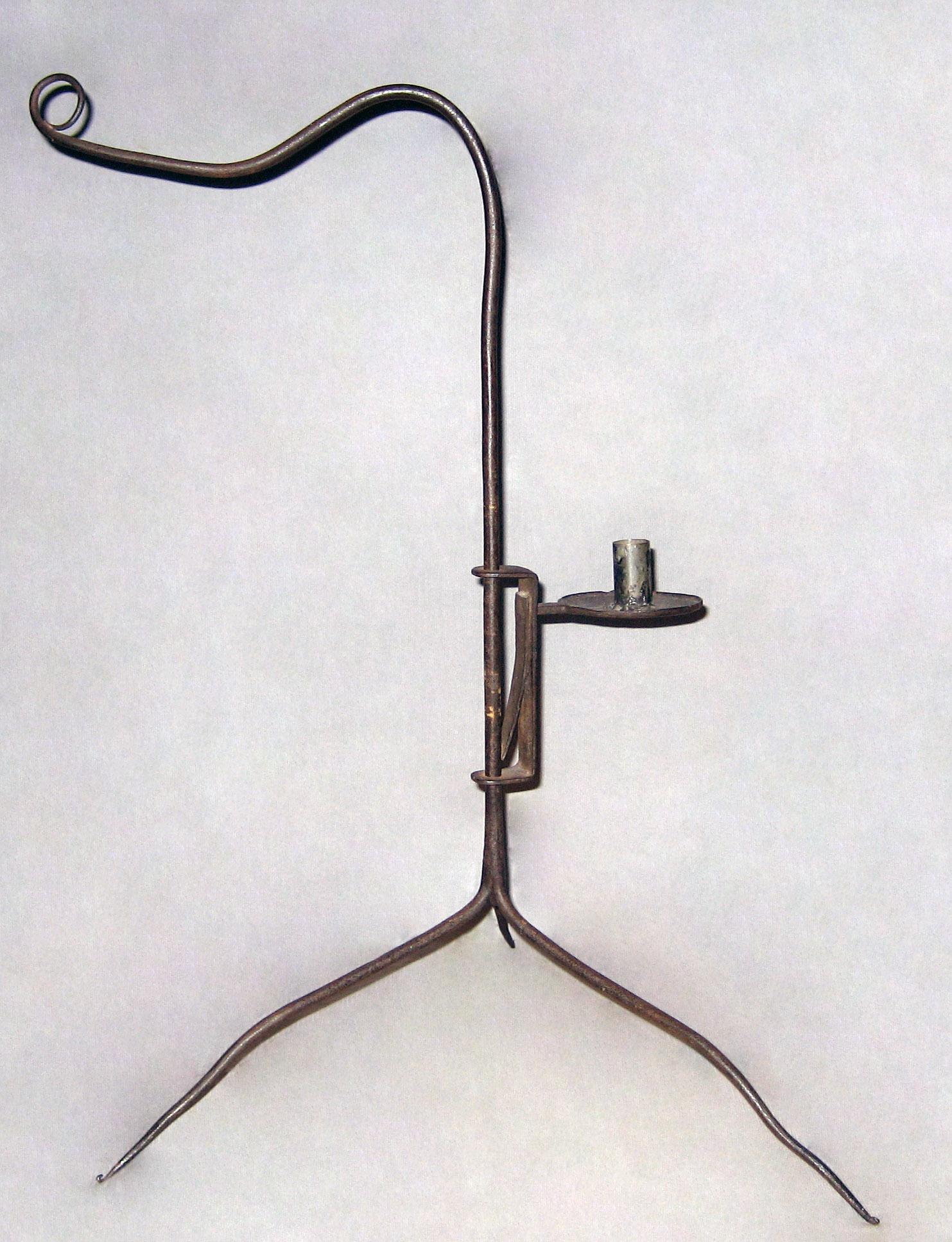 1965.1753 Candlestand