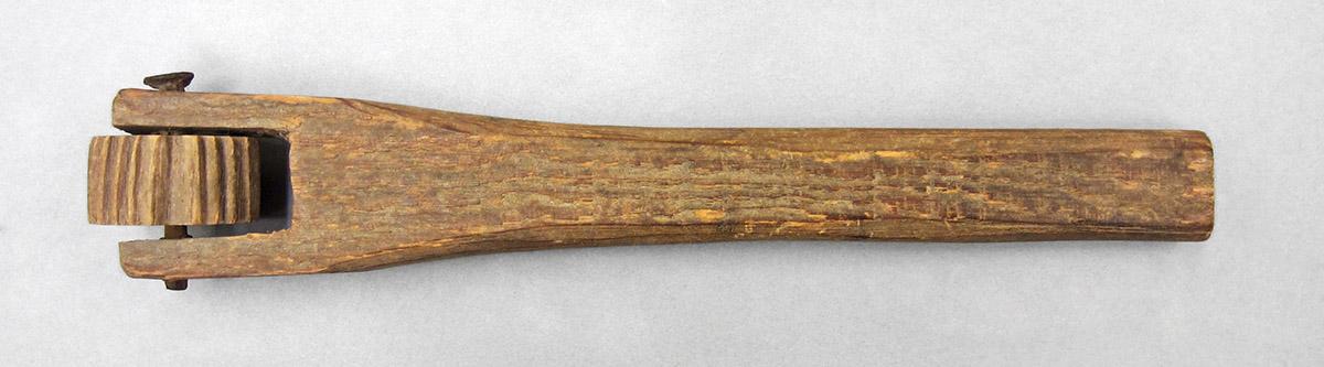 1965.1795, Coggle or rouletting wheel, side 1