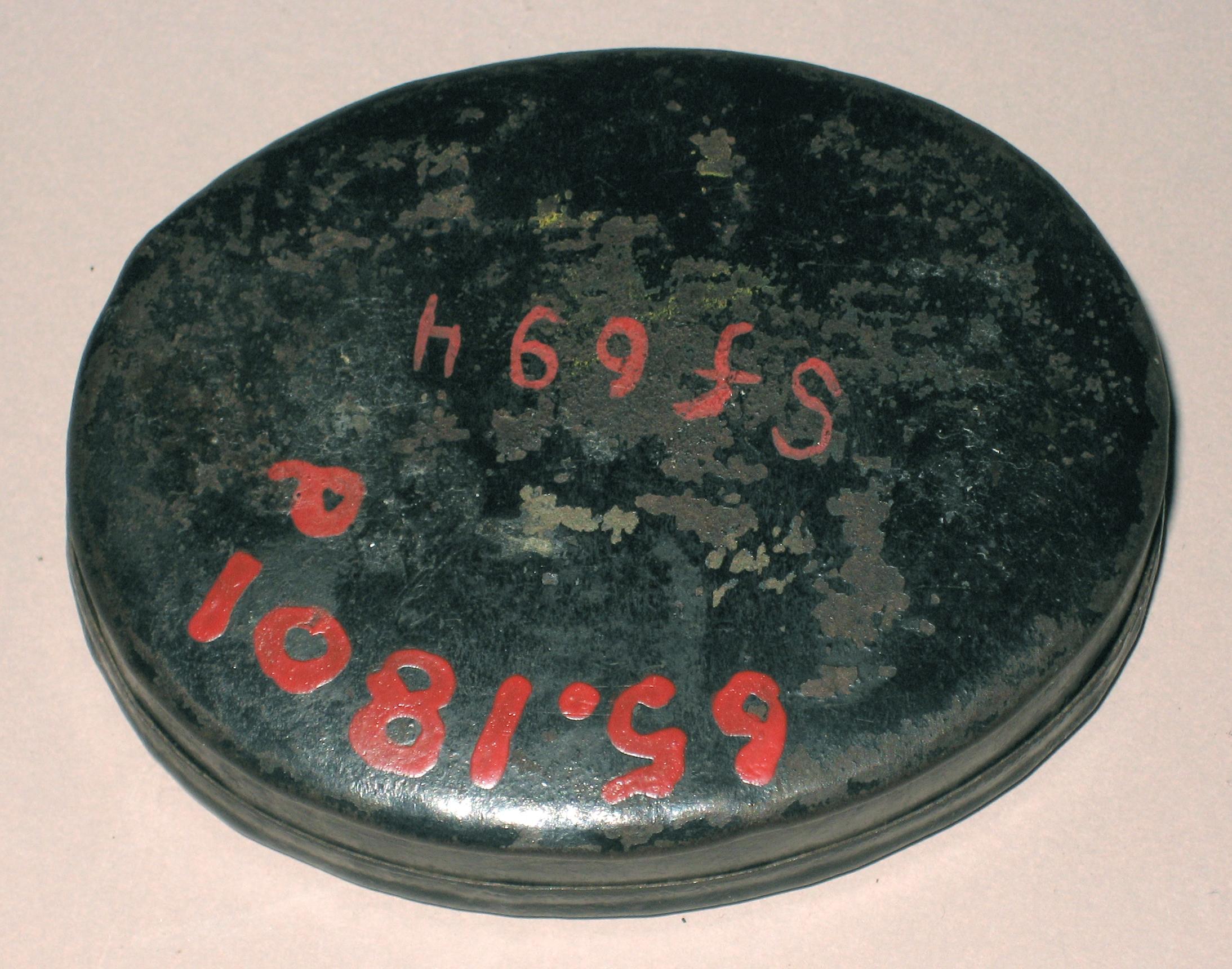 1965.1801 A, B Toleware (tinned sheet iron) box (back)