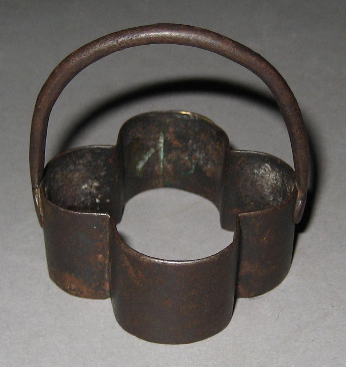 1965.1807 Cookie Cutter