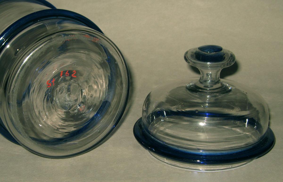 1965.1809 A, B Glass jar (detail)