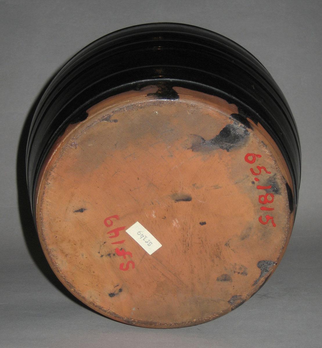 1965.1815 Jar (bottom)