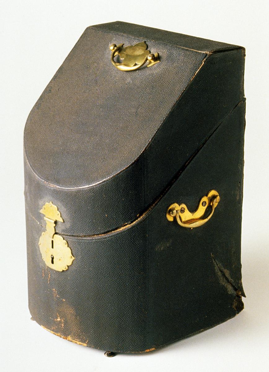 1965.1824 Knife Box