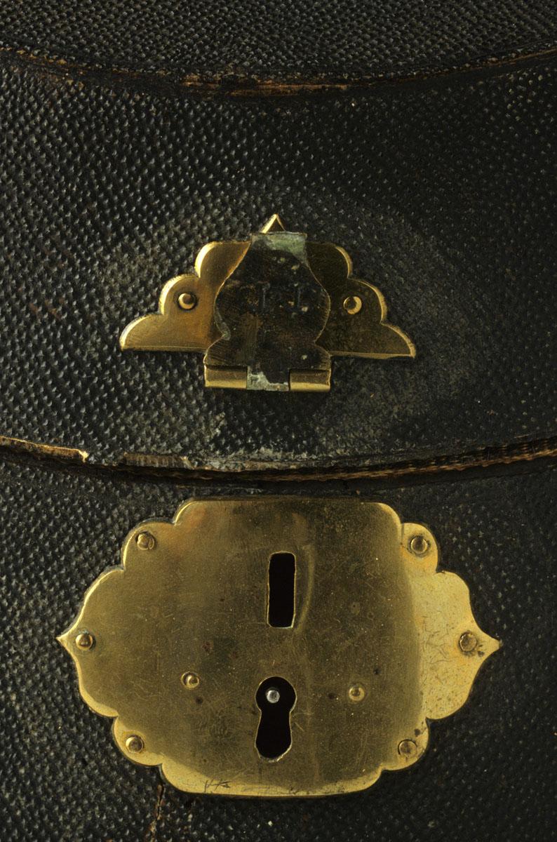 1965.1824 Knife box, lock