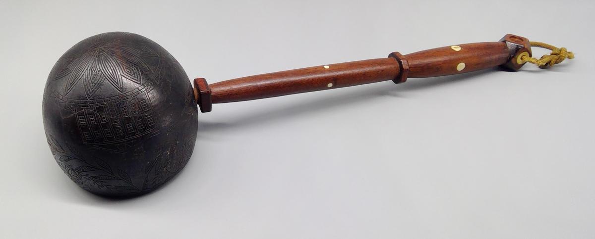 1965.1838 Dipper, view 3