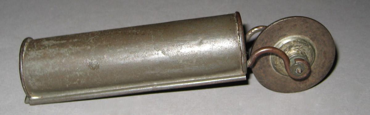 1965.1878 A, B Tinderbox