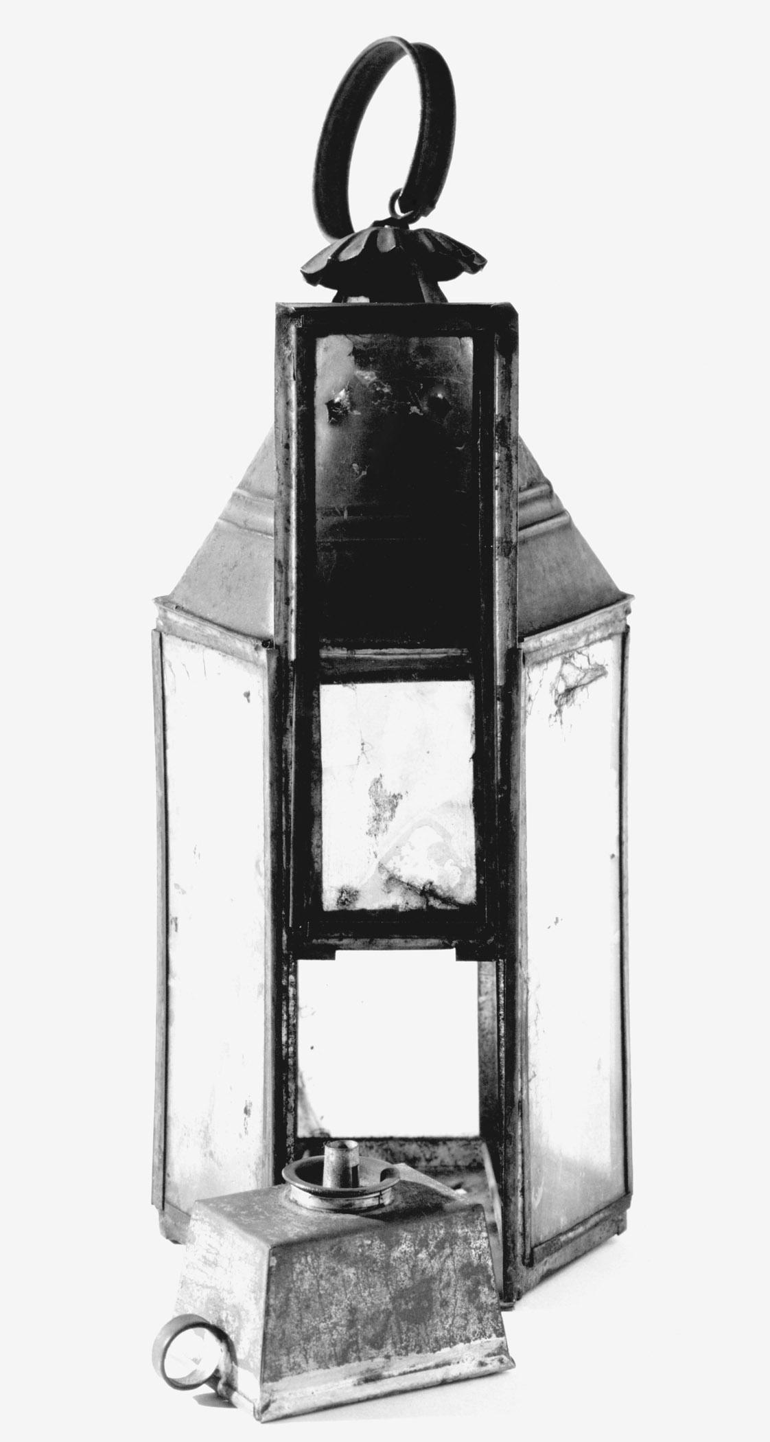 1965.1880 A, B Lantern detail