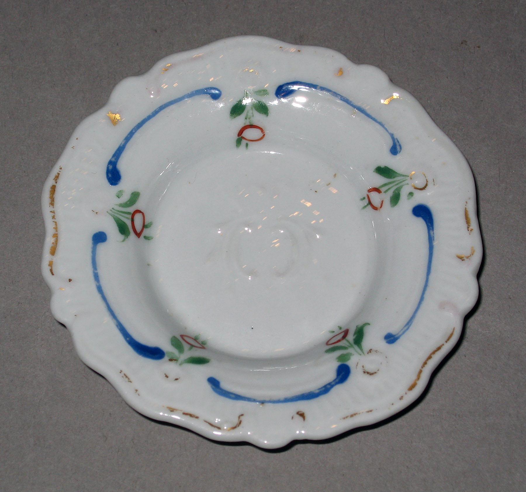 1965.1893.001 Porcelain plate