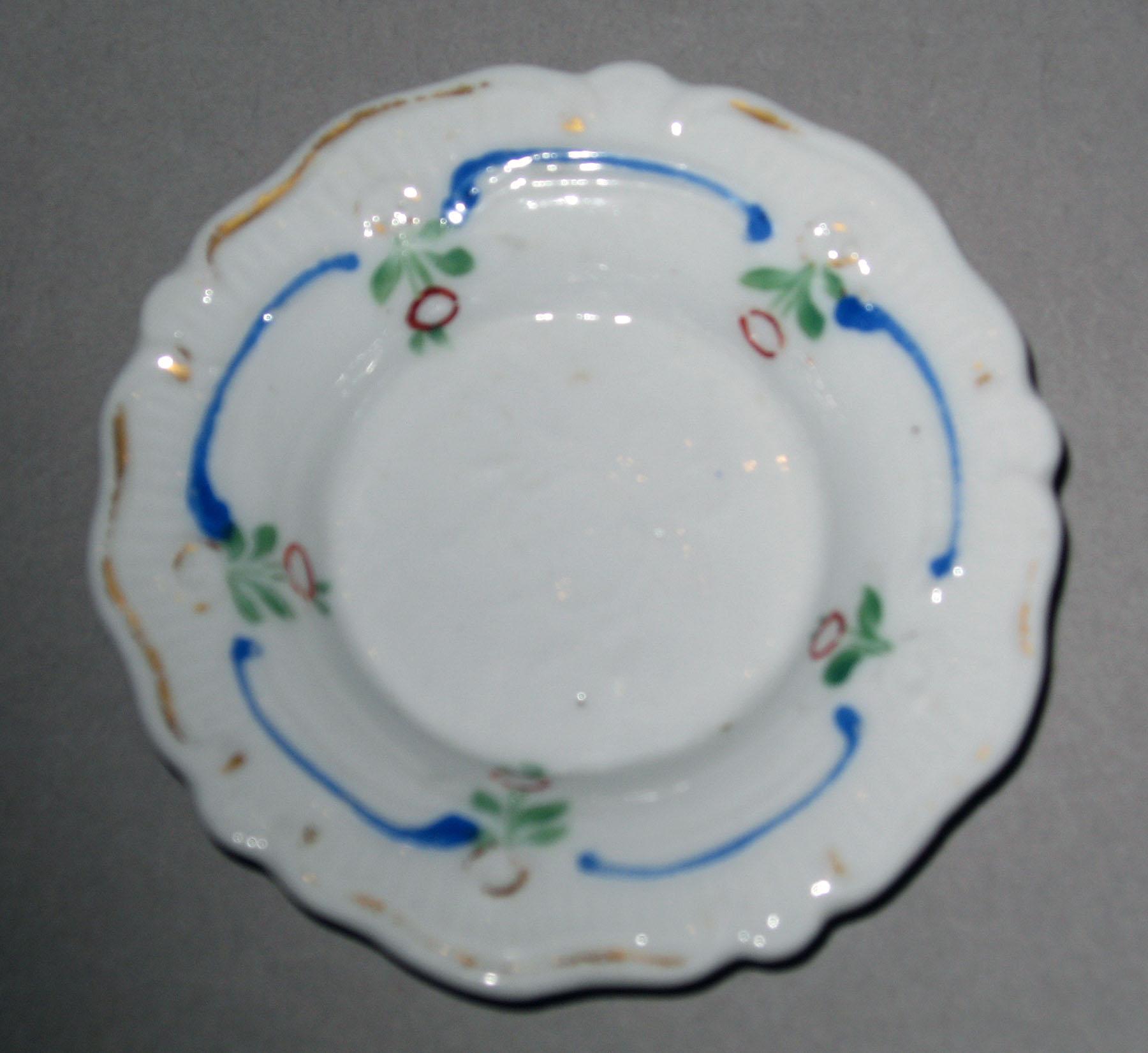 1965.1893.002 Porcelain plate