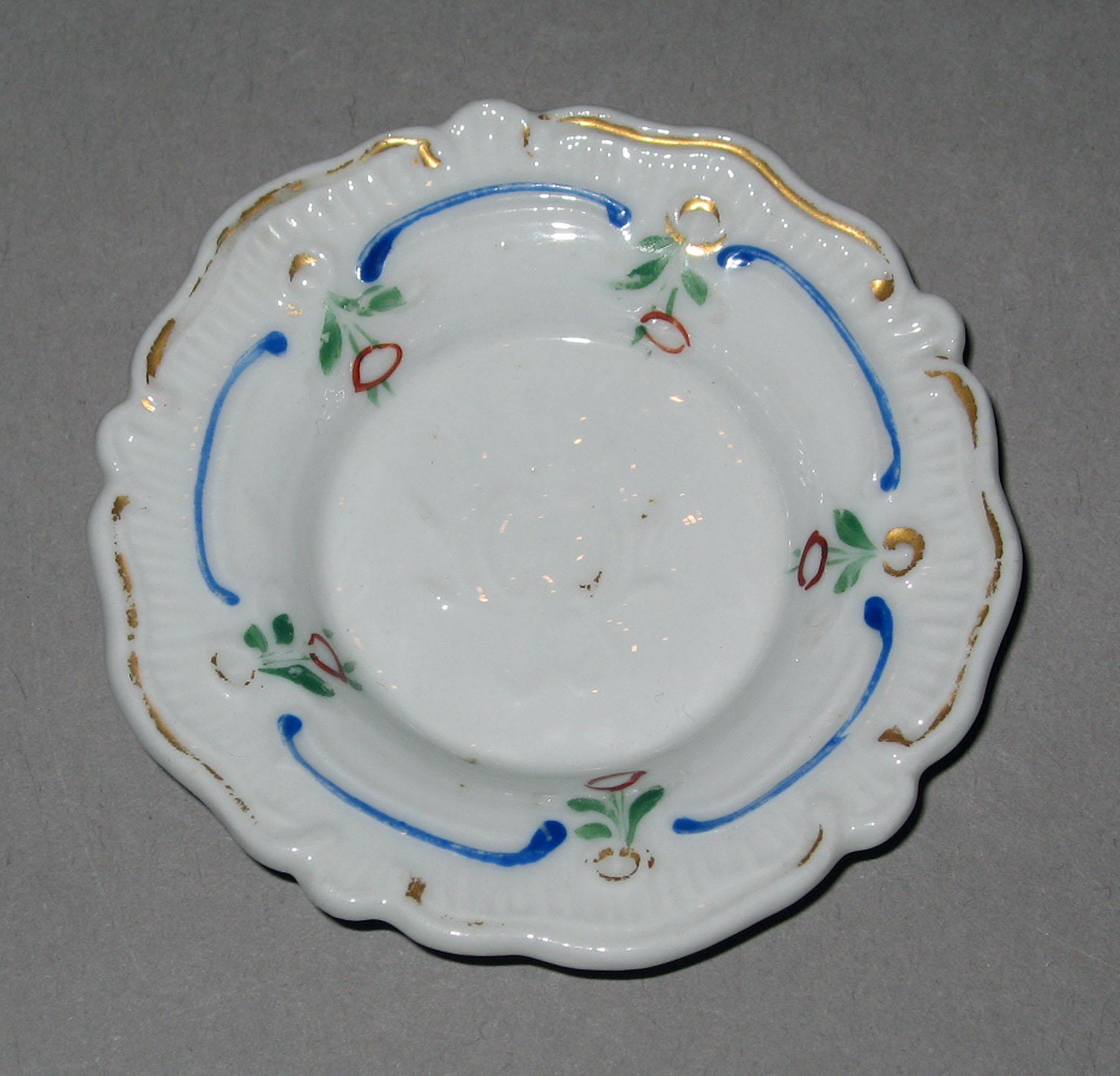 1965.1893.006 Porcelain plate