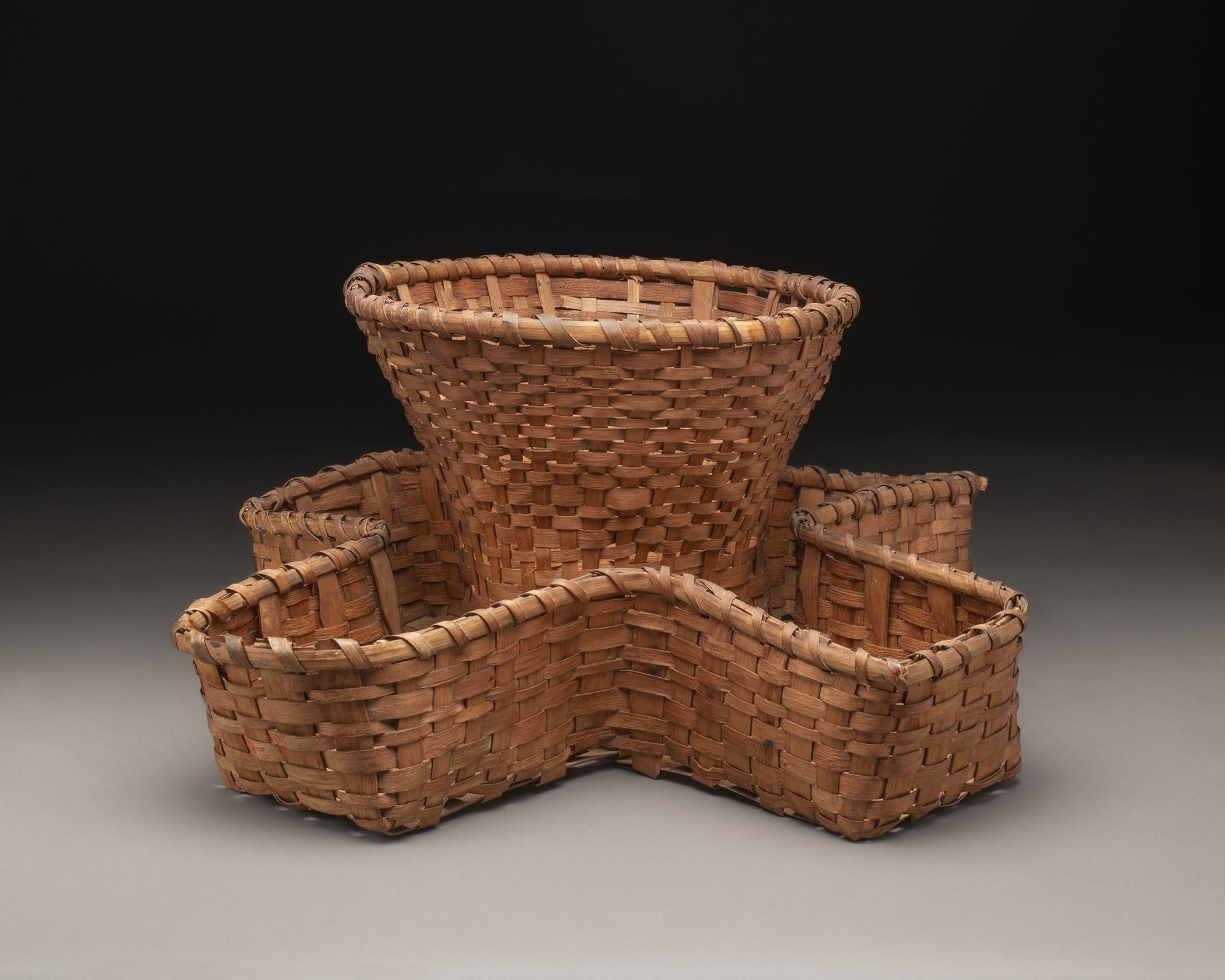 1965.1929 Basket, overall
