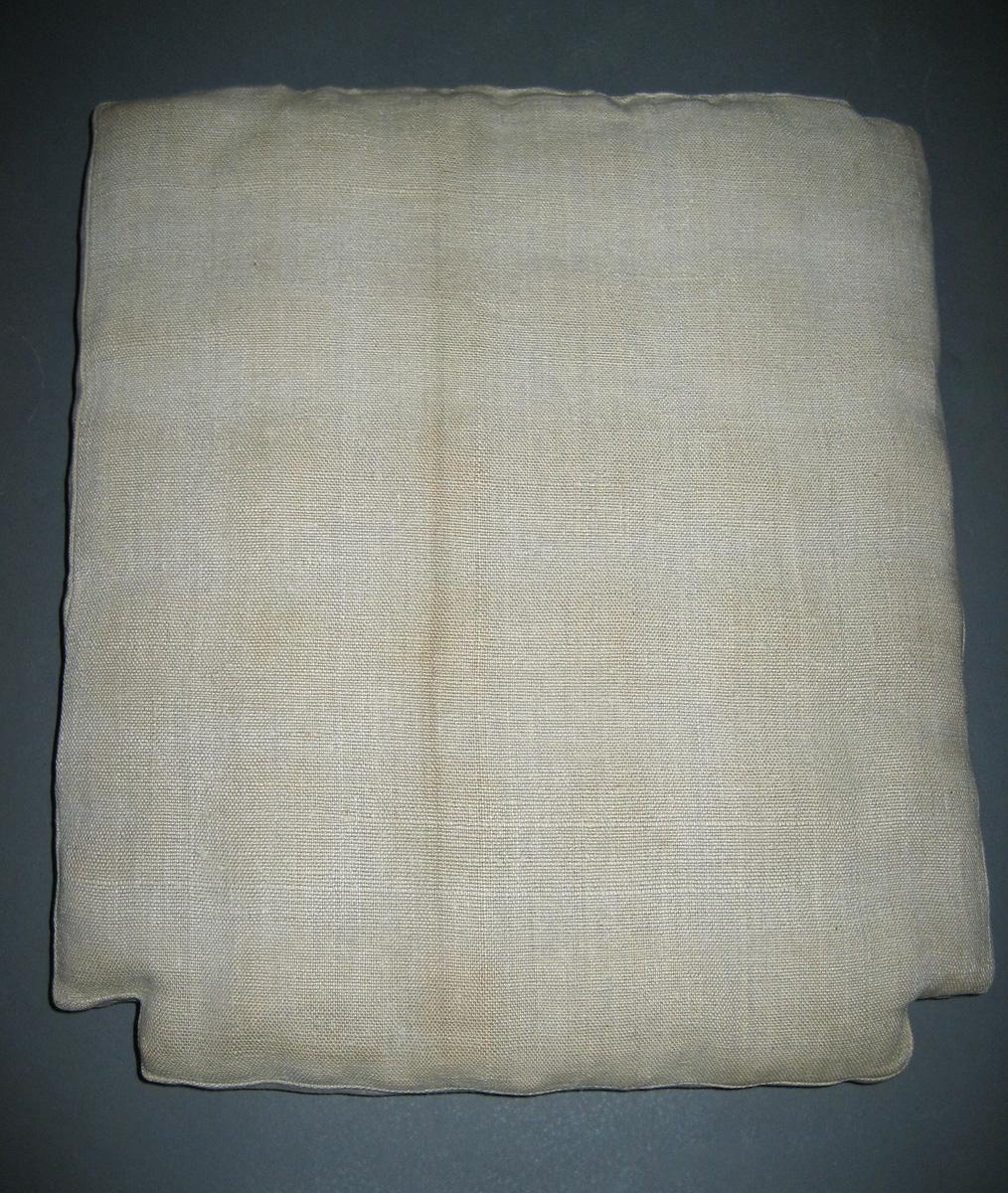 1965.1948 F Miniature mattress