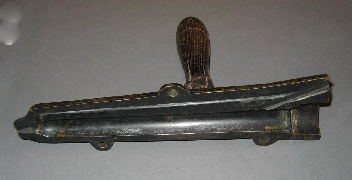 1965.1975 B Candle Mold