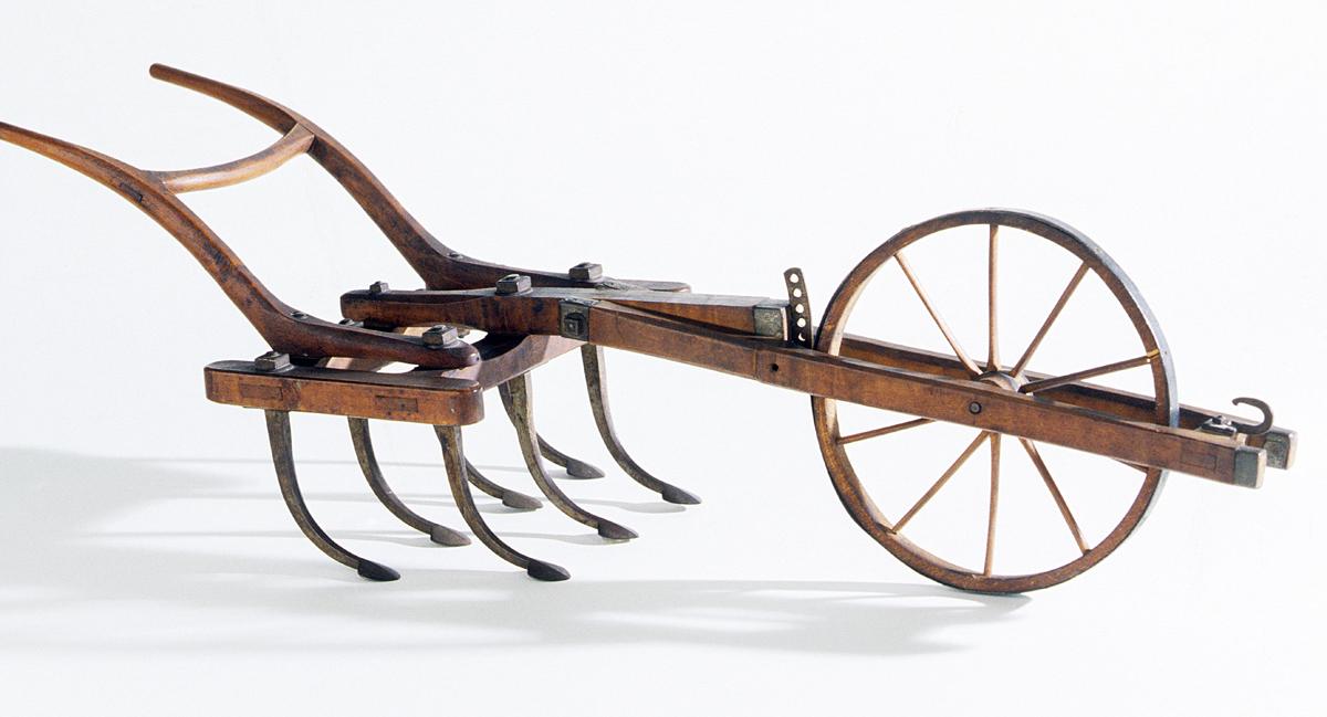 1965.1994 Miniature Cultivator