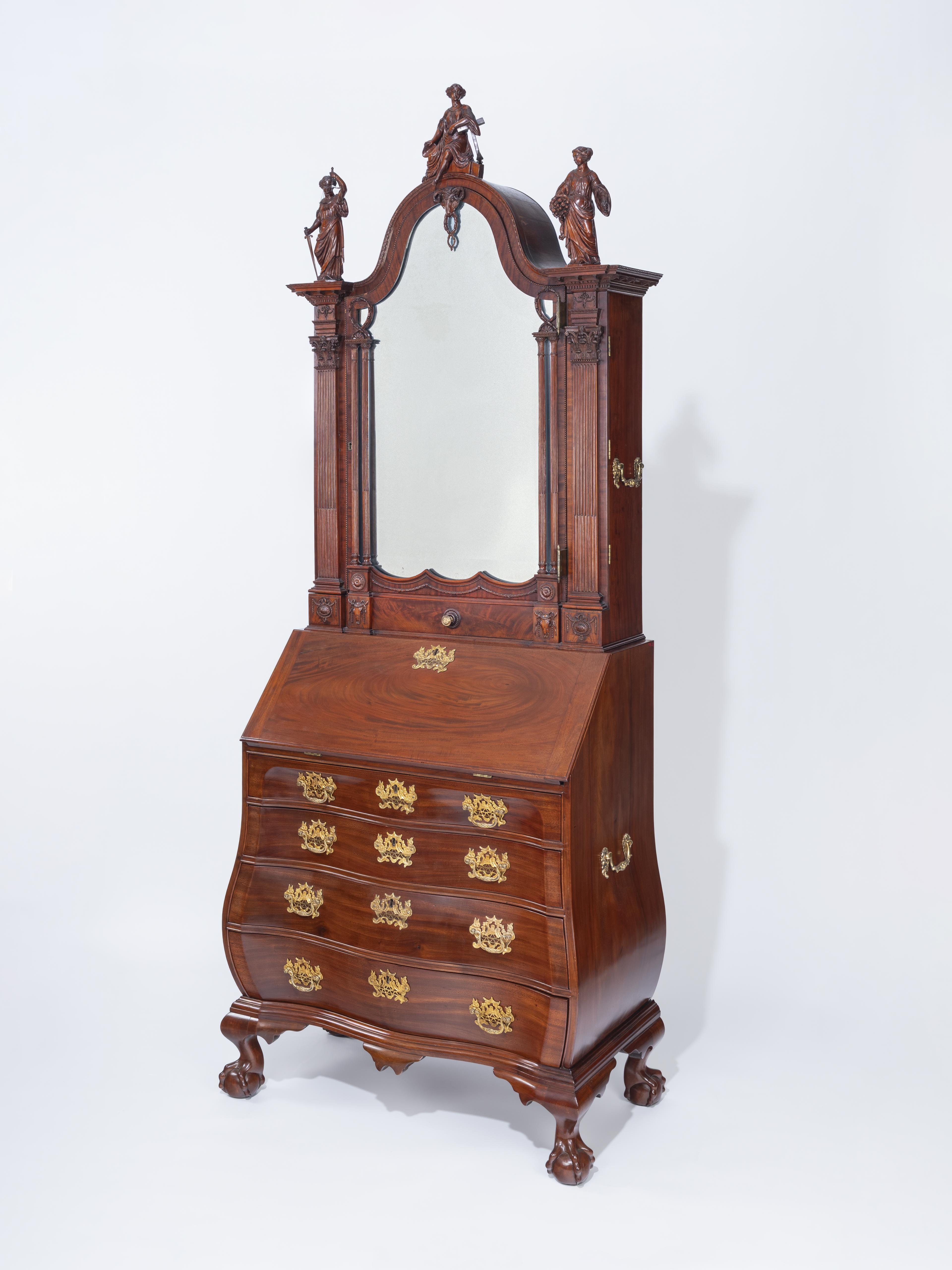 1956.0023 Desk and bookcase, view 4